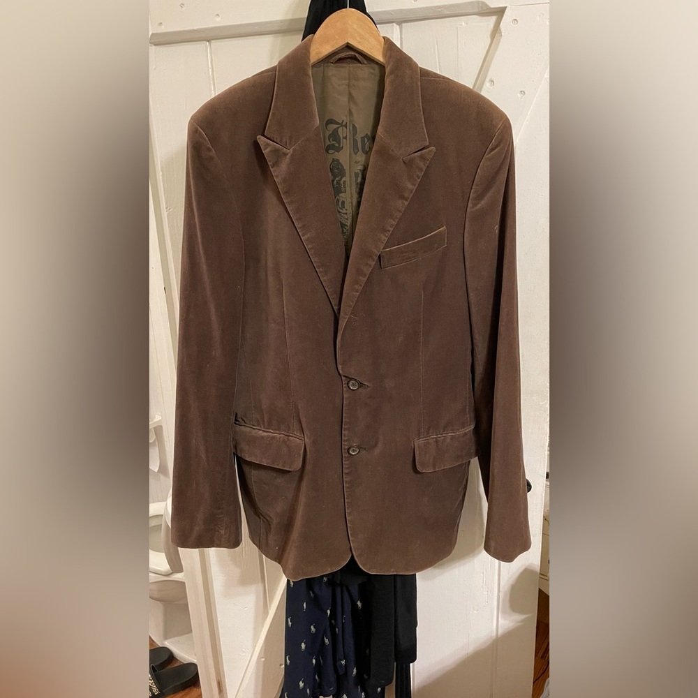Juicy Couture men’s brown velvet blazer